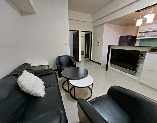 世界帝心~裝潢美麗二房@附傢俱家電全 - Image 3