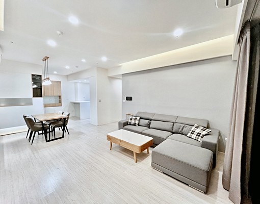 新竹城隍廟太睿國寶拎包入住優質裝潢四房車位另計可帶看 - Image 10