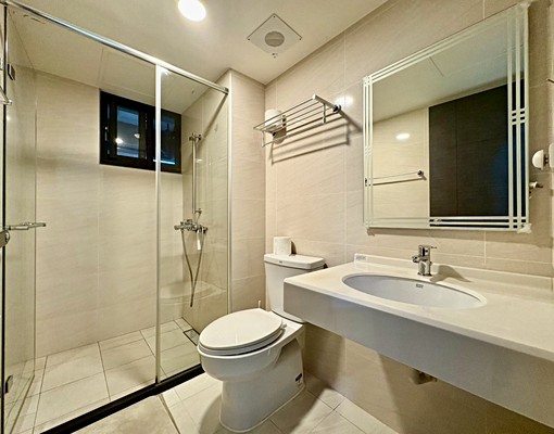 軍福公園路易莎葳格中學旁大三房附平面車位 - Image 14