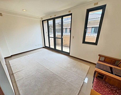 雙平車✨近南屯好事多💖輕奢華整棟透天✨有浴缸 - Image 5