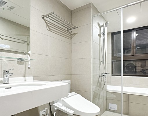 租金已含車位及管理費|全新未住|傢俱電齊全 - 591租屋網 - Image 9