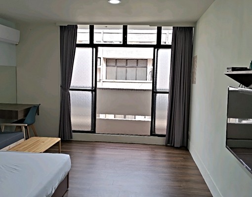 裝潢唯美獨立套房,獨立衛浴獨洗,有陽台可晾,屋主自租. - Image 1