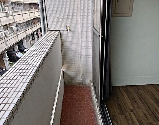 裝潢唯美獨立套房,獨立衛浴獨洗,有陽台可晾,屋主自租. - Image 6