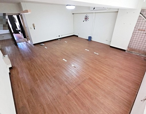 黃金地段|寵物友善|大三房車位|可租補營登|可住可辦公 - Image 1