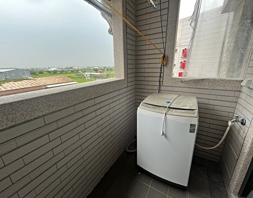 萬丹20米路別墅套房出租-備有雙機車位且附近好停汽車 - Image 4