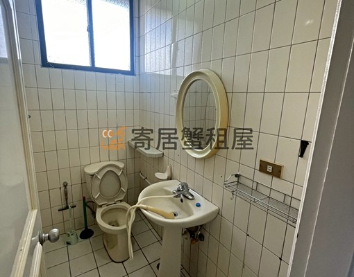 寄居蟹社會住宅🏠友善屋源❤️萬華車站.三房可租入籍.採光佳 - Image 15