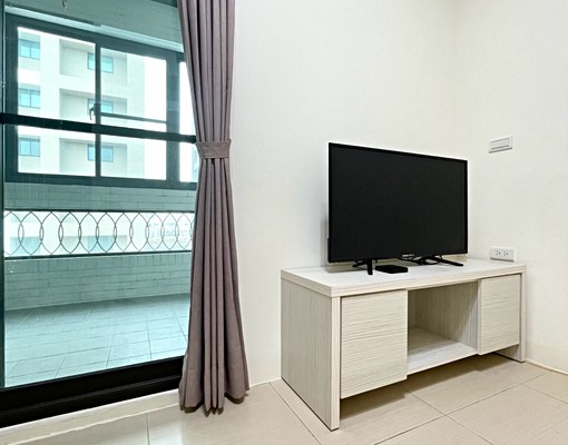 採光好大套房,個人洗衣機,近南科 - Image 4