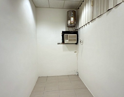 南門市場騎樓靜巷一樓透天 - Image 7