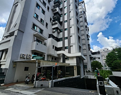 (租)近嘉義後車站&北興市場~輕齡大二房加車位!!! - Image 10