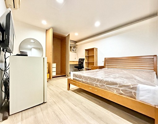 臨內湖/民生社區,新裝潢,垃圾代收,小資首選,家具齊全 - Image 1
