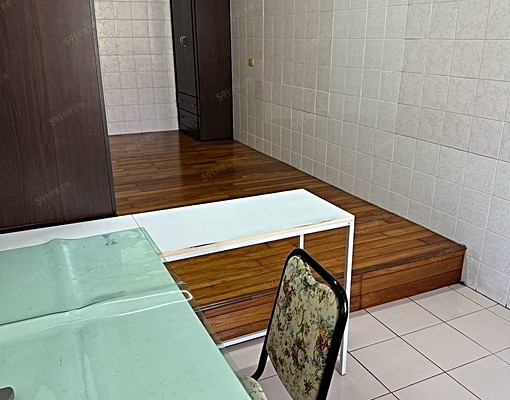 塗城商圈美群國小/精美巷內透天爬梯2樓大三房/可租補一層一戶 - Image 5