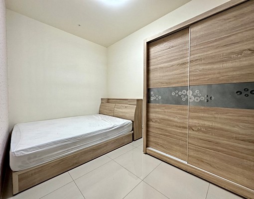 興城團隊-滙世界舒適兩房含車管*可租補 - Image 8