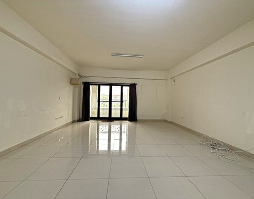 仁武高中面寬5.4米整棟電梯透店出租3套房3廳5衛浴 - Image 11