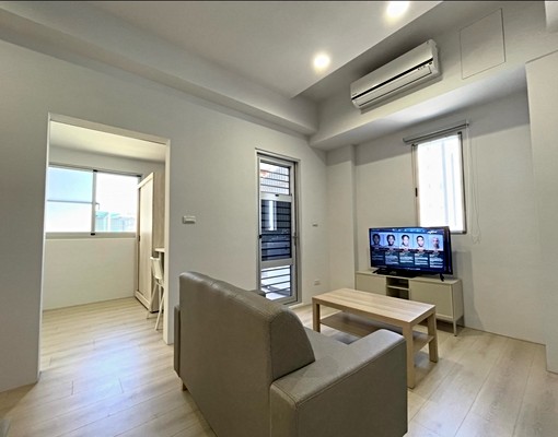 拎包入住！安平市政府設計陽台小豪宅套房 - Image 5