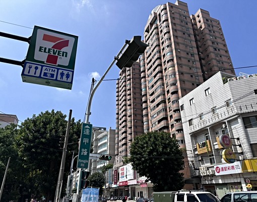 逢甲可租補通風採光大三房可貓大空間寬敞明亮通風乾淨舒適 - Image 1