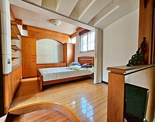 近捷運｜北屯整棟花園透天｜可住辦｜可租補報稅｜門前停車🍊 - Image 11