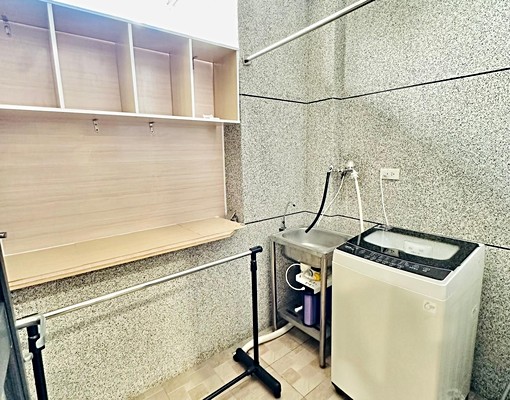 小資美房❤子母車❤陽台獨洗曬❤全新整理❤ - Image 6