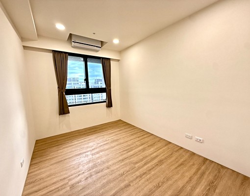 總管家🏠梧棲全新4房2廳🔆絕美視野🔆家具可談可租補 - Image 9