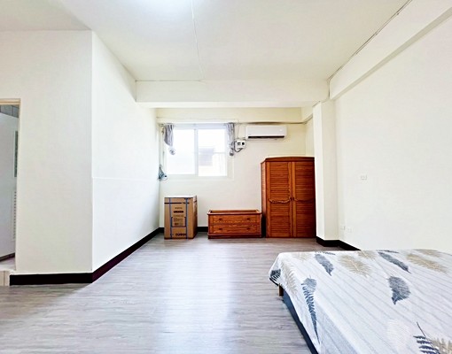 東山路稀有大間✨貓貓天堂✨爆大間✨子母車✨可雙租補✨可獨洗 - Image 2