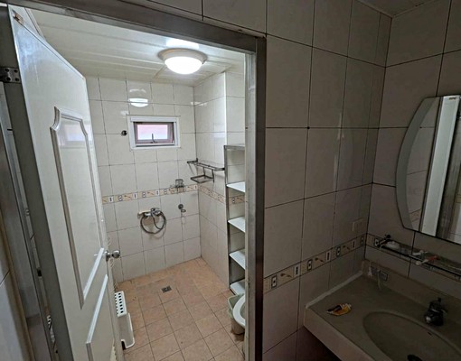 ✔近捷運新北產業園區站✔家具齊全✔大坪數採光佳溫馨宅 - Image 8