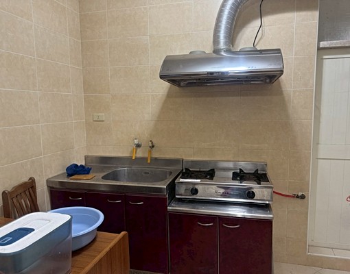 清大四房傢俱電．走樓梯二樓 - Image 6