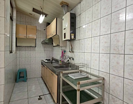 💕可住辦宿舍家庭租補戶籍,5分園區透天4房屋況優附車庫 - Image 4