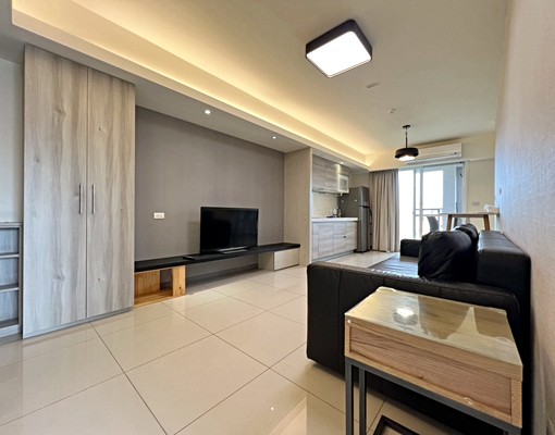 「久樘漾天鵝」走路就到靜宜商圈!生活機能完善!兩房平車 - Image 2