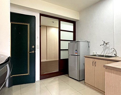 景安站旁後棟安靜採光二房(勿寵/可租補) - Image 3