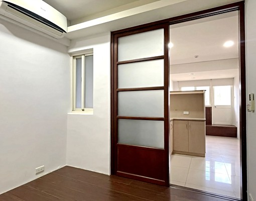 景安站旁後棟安靜採光二房(勿寵/可租補) - Image 8