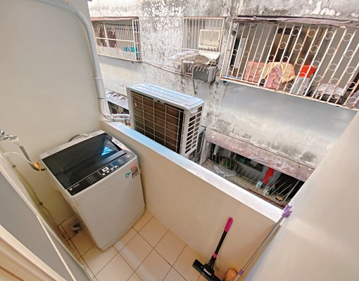 可租補✅陽台獨洗曬✅木地板✅吧檯大套房 - Image 6