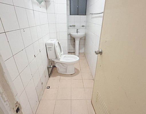 吳興商圈可短租租屋補助有獨立陽台可開伙養寵獨立大雅房 - Image 12