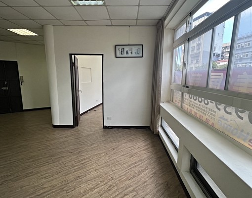 西門町地標黃金公寓3樓 - Image 4