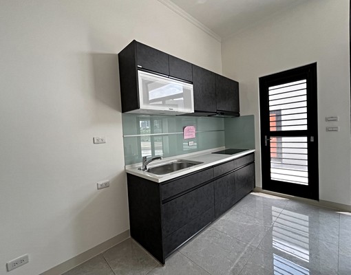 榮總雙平面大車位/低租全新華廈 - Image 7