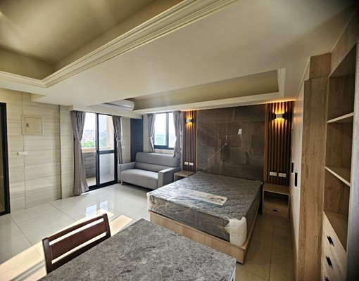 近中壢工業區/龍安商圈~舒適景觀大套房~可租補報稅~垃圾集中 - Image 8