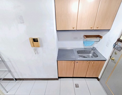 西區勤美商圈/可租補/台水電/流理台/日式風格電梯一房一廳 - Image 8