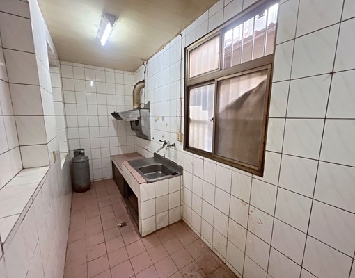 【鬧中取靜】→方正三房，便宜出租 - 591租屋網 - Image 9