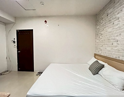📍劍潭站📍可租補稅入籍📍送網路+第四台/一卡皮箱入住/ - Image 4