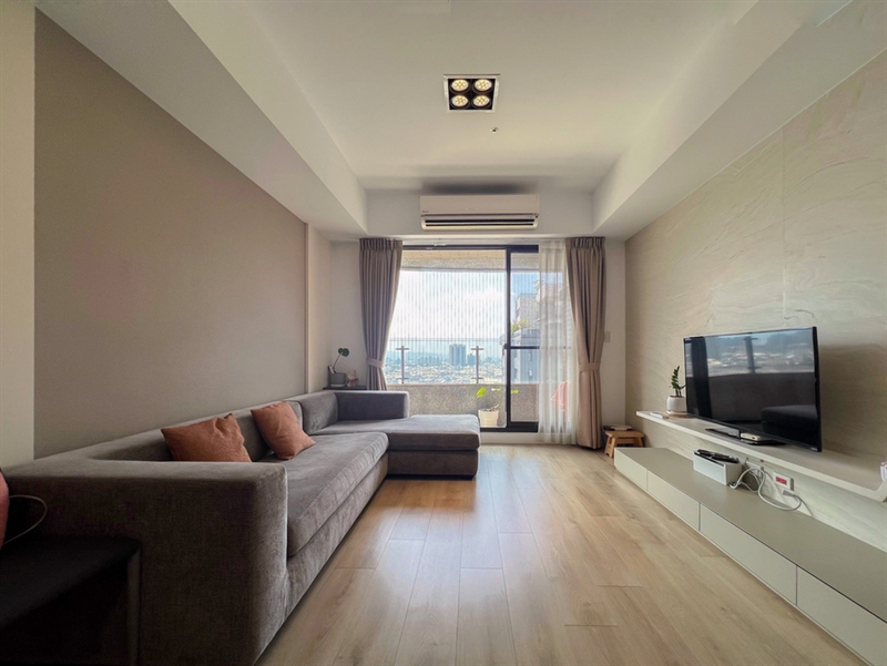 新光特區🎡高質感三房柱邊雙平車位