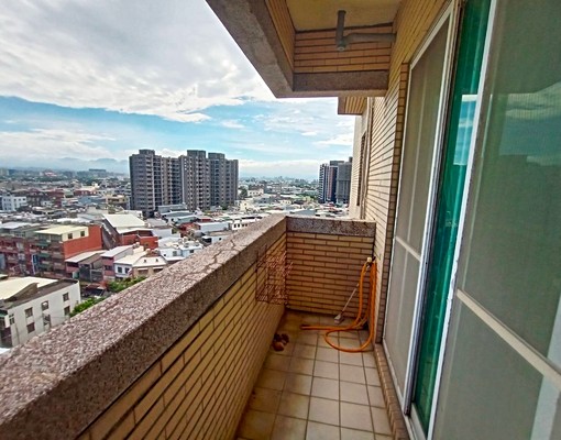 八德中華路★高城市場~景觀大二房車 - 591租屋網 - Image 2