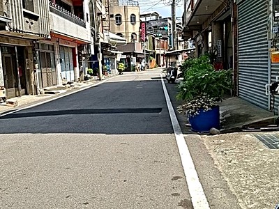 台灣彩虹房屋售苑裡鎮近山脚國小1+2+3樓1580萬