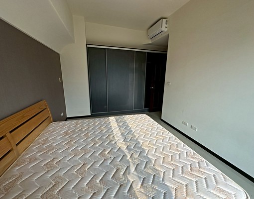 社宅可租補免仲/春日路三房車/生活交通機能佳/可直接拎包入住 - Image 4