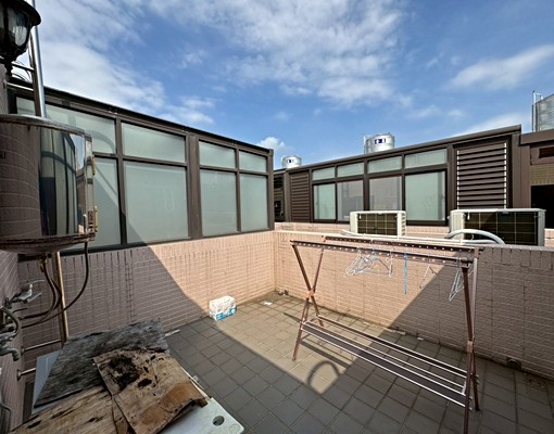 超大使用空間-傢俱齊全-免仲 - Image 14