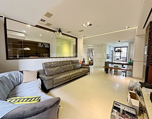 昭揚君典✦近大業國小3+1房典雅美裝潢雙車位.雙陽台 - Image 4