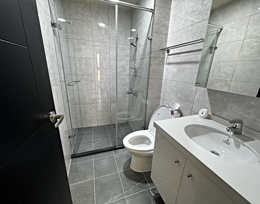 世界花圓全新3房平車|可租補|土城房仲阿發 - Image 9