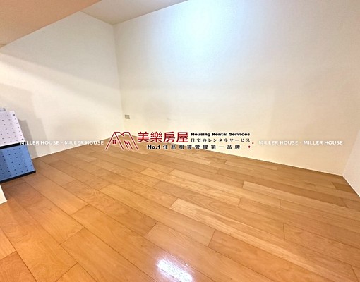 美樂*近松山站*挑高設計*社區管理*饒河街美食多*彩虹橋 - Image 8