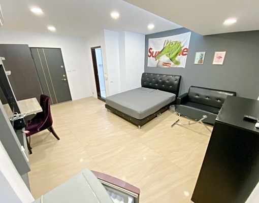 太平質感套房有獨立出入口,可租補騎樓機車位,近精武車站 - Image 2