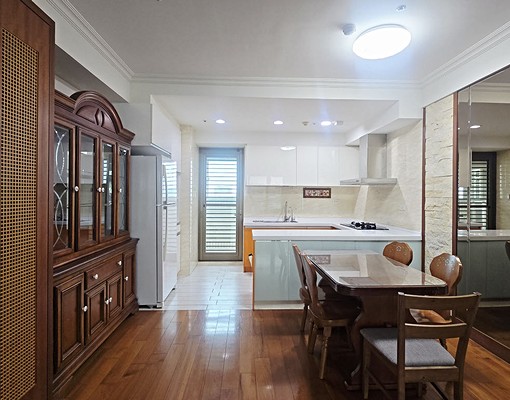 漢神巨蛋瑞豐夜市含傢俱電3房(租金含管理費,車位費用另計) - Image 2