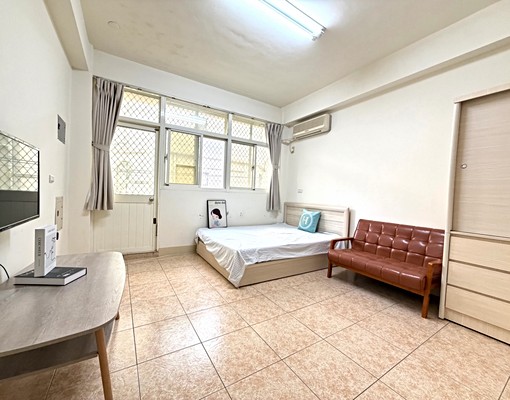 D老爺推薦x溫馨大套房x有陽台 - 591租屋網 - Image 4