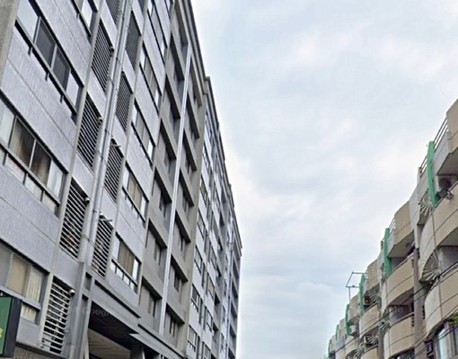 青年高中大里藝術廣場/精美裝潢大四房另租車位/可租補 - Image 14