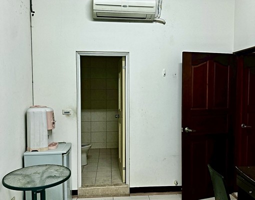 成功.塗城雙商圈[套房出租] - Image 7